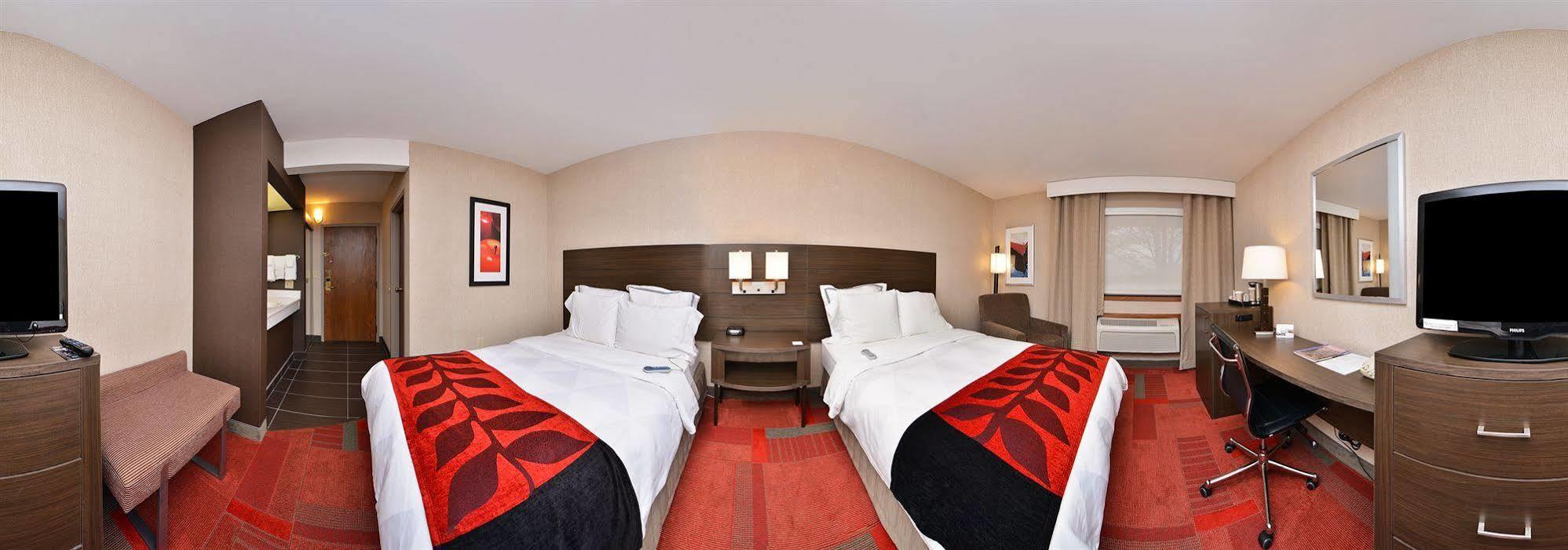 Radisson Hotel Мадисон Экстерьер фото